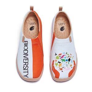 UIN Orange and White Biodiversity Flats